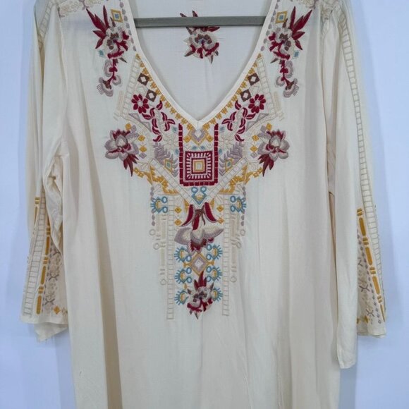 Solitaire Womens Embroidered V-Neck Tunic Top  Rayon Size Large ivory 3/4 sleeve - Picture 6 of 12